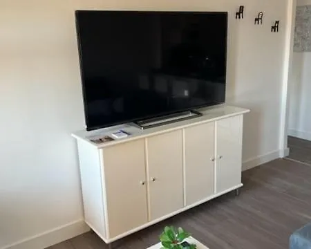 Aguila Ocean Conford Apartment